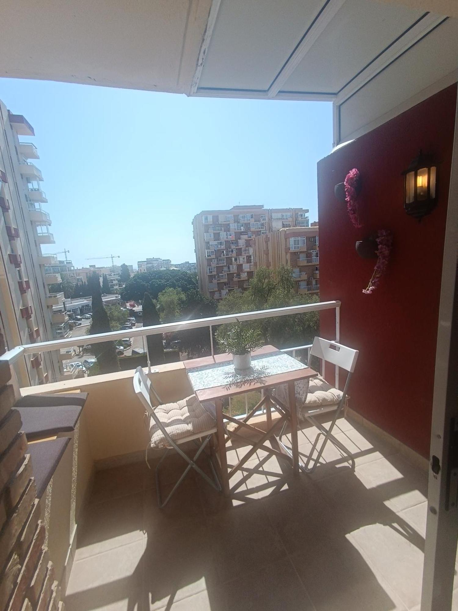Iris Sunset Lägenhet Benalmádena Exteriör bild